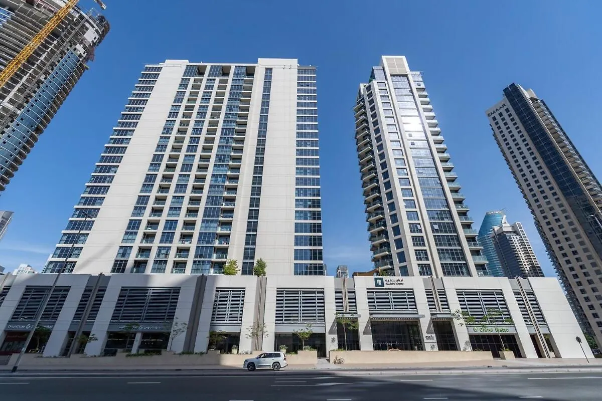 Vogue Downtown Dubai Bellevue Tower Walkable To Burj Khalifa And The Dubai Mall Amazing Burj View From The Swimming Pool 아랍에미리트